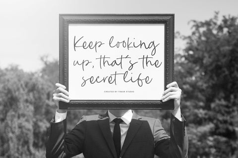 Pirates Serenity - Casual Handwritten Script Font Font Timur type 