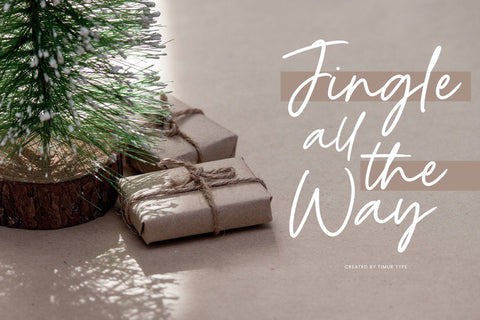 Queen Smoothie - Handwritten Script Font Font Timur type 