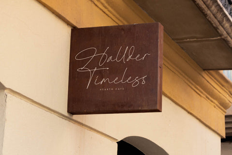 Radionte Heritage - Monoline Signature Script Font Letterena Studios 