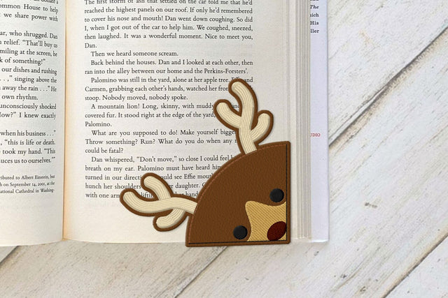 Reindeer Face Corner Bookmark ITH Applique Embroidery Embroidery/Applique DESIGNS Risa Rocks It 