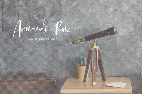 Resfeber Script Font Beck McCormick 