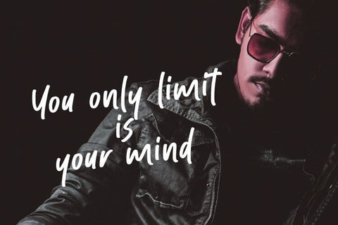 RIGHT NIGHT – DISPLAY FONT SVG MJB Letters Studio 