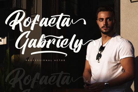 Routhen Joykats - Modern Handwritten Script Font Letterena Studios 