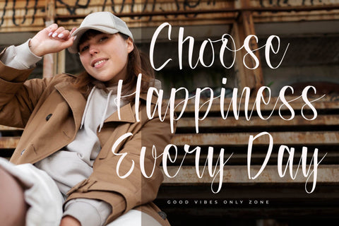 Safferty - Modern Handwritten Script Font Letterena Studios 