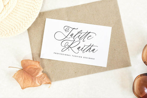 Scarletta Boutique - Handwritten Calligraphy Font Font Letterena Studios 