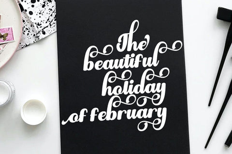 Shinthya Script Font mr.johncreative.co 