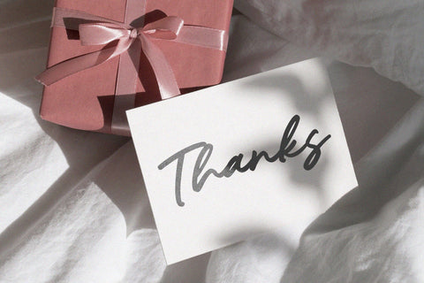 Silent Autograph - Modern Handwritten Script Font Font Timur type 
