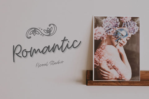 Simone - Mono Line Handwritten Script Font Jyllyco 