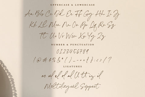 Simple Mosquita - Signature Script Font Font Timur type 