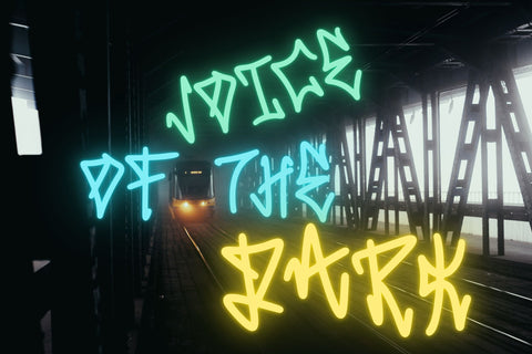 Skulk Stroke Font Dm Letter Studio 