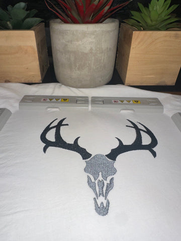 Skull Deer Embroidery Design 4 Sizes - File formats in pes,dst,jef,xxx,exp,vip,vp3, hunting, buck, guy, deer, edgy, guys, dude, father, dad, Embroidery/Applique DESIGNS AestheticdesignsE 