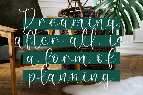 Sofiah Grycelin - Beautiful Script Font Font Letterena Studios 