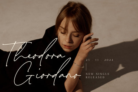 Something Beauty - Handwritten Script Font Font Timur type 