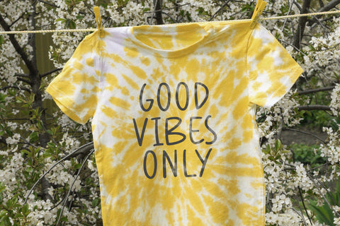 Something Tasty - Quotable Handwritten Font Font Timur type 