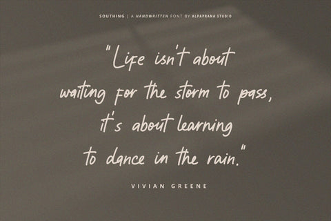 Southing - Handwritten Font Font Alpaprana Studio 