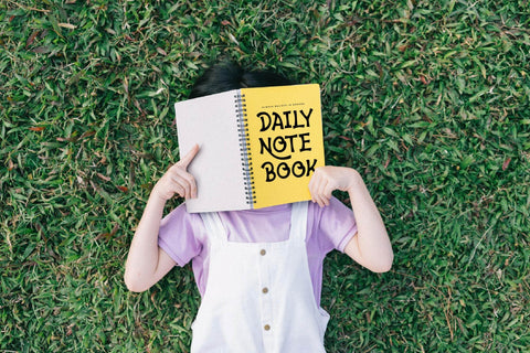 Sprinkle Darling Typeface Font Storytype Studio 