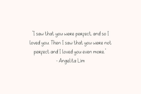 Squirrel Font Cotton White Studio 