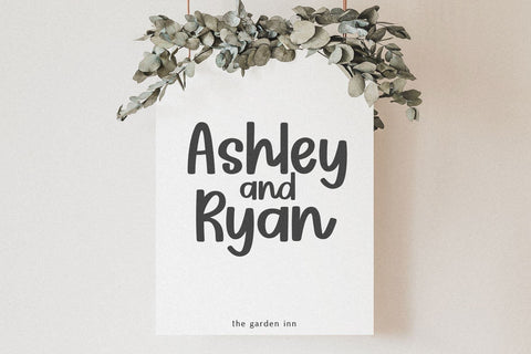 Sugar Hearts - Cute Handwritten Font Font KA Designs 