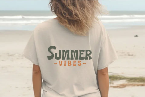 Summer Daisy - Vintage Groovy Font Font Masyafi Studio 