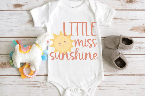Sunday Letters, Cute Handwritten Script Font Designing Digitals 