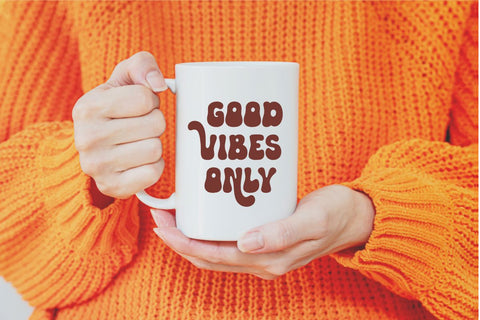 Sunday River - Cute Groovy Font Masyafi Studio 