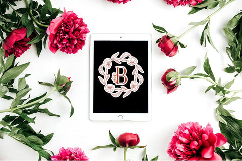 Sweet Spring Monogram Font Dm Letter Studio 