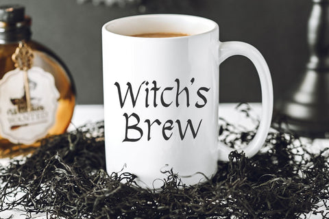 Tarot Noir - A Tarot Display Font Font Beck McCormick 