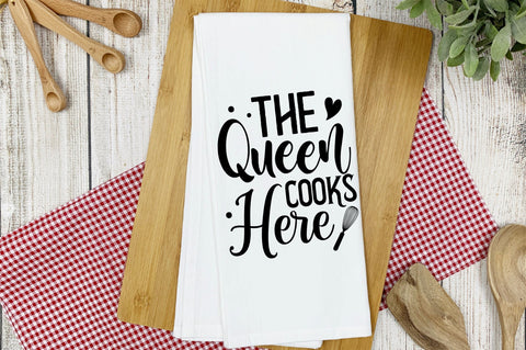 The queen cooks here Svg Design SVG Regulrcrative 