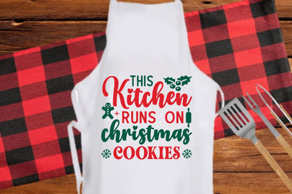 This kitchen runs on christmas cookies SVG Angelina750 