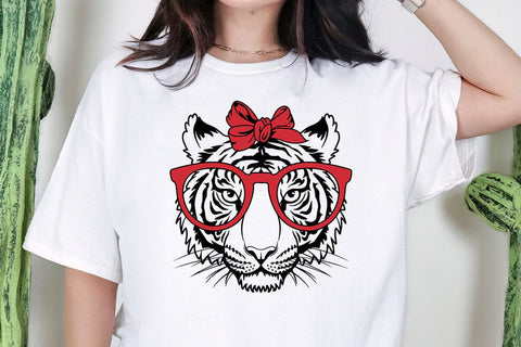 Tiger svg, tiger with glasses bubble gum , Tiger mascot svg , funny Wild Animal head Clipart, mascot logo Vector SVG DesignDestine 