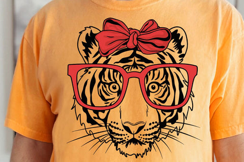 Tiger svg, tiger with glasses bubble gum , Tiger mascot svg , funny Wild Animal head Clipart, mascot logo Vector SVG DesignDestine 