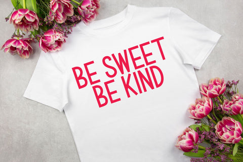 Valentine Heartnote Font AEN Creative Store 