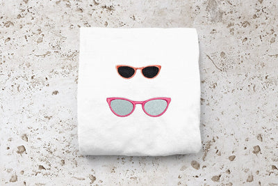 Vintage Bookworm Glasses Embroidery Embroidery/Applique DESIGNS Designed by Geeks 