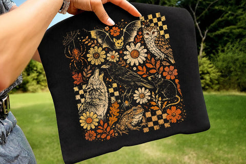 Vintage Halloween Animal PNG Design SVG DesignDestine 