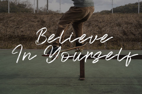 Wadgres - Script Brush Font Font Irvan Randi 