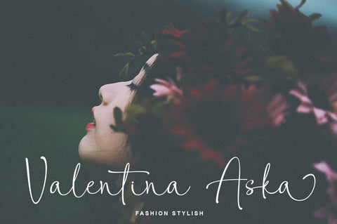 Weaknes Signature | Handwritten Font Font Rotterlab studio 