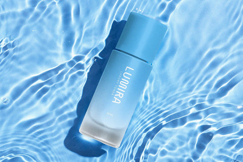 Wenova - A Rounded Modern Sans Font studioalmeera 