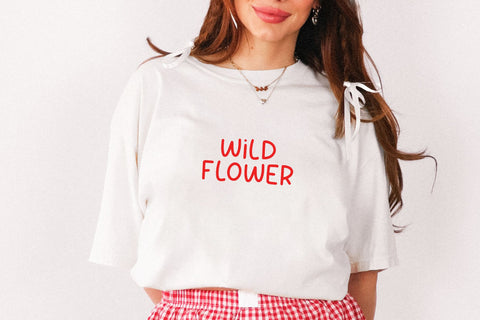 Wild Moon - Handwritten Font with Extras! Font KA Designs 