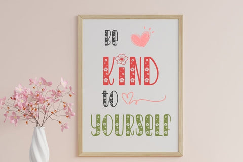 Winter Roses - Decorative Font Font AnningArts Design 