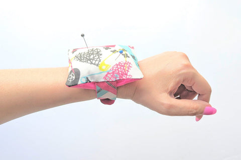 Wrist Pin Cushion ITH Applique Embroidery Embroidery/Applique DESIGNS Risa Rocks It 