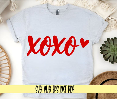 XOXO Valentine's Day Heart in 4 Colors - Digital Cut File for Cricut - SVG PNG PDF DXF EPS SVG DigitalDesigns365 