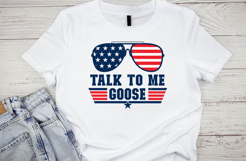 Top Gun Talk To Me Goose Men's and Big Men's Graphic T-shirt