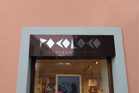 Abstract Style - 4 Abstract Display Font PutraCetol Studio 