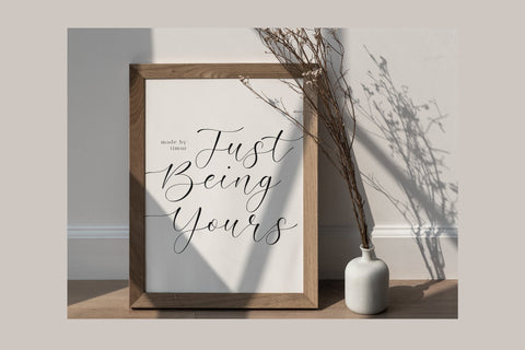 Admire Camelia - Script font Font Timur type 