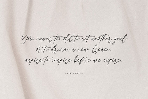 Adonitha Font Aestherica Studio 