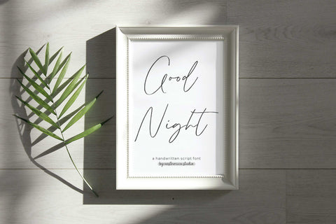 Adorne Font Aestherica Studio 