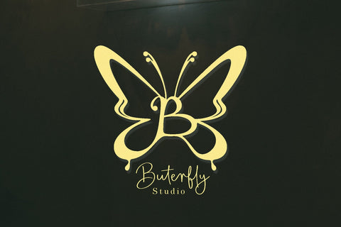 Alexandria monogram Font Sulthan studio 