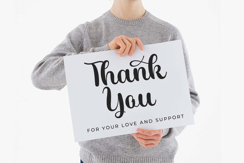 Almonde Font love script 