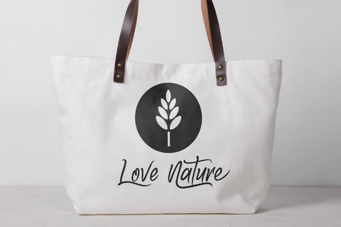 Amazoone - Handbrush Font Dumadistyle 