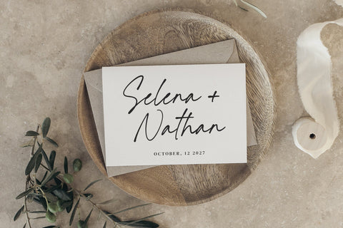 Ambrosia Daughter Font Timur type 